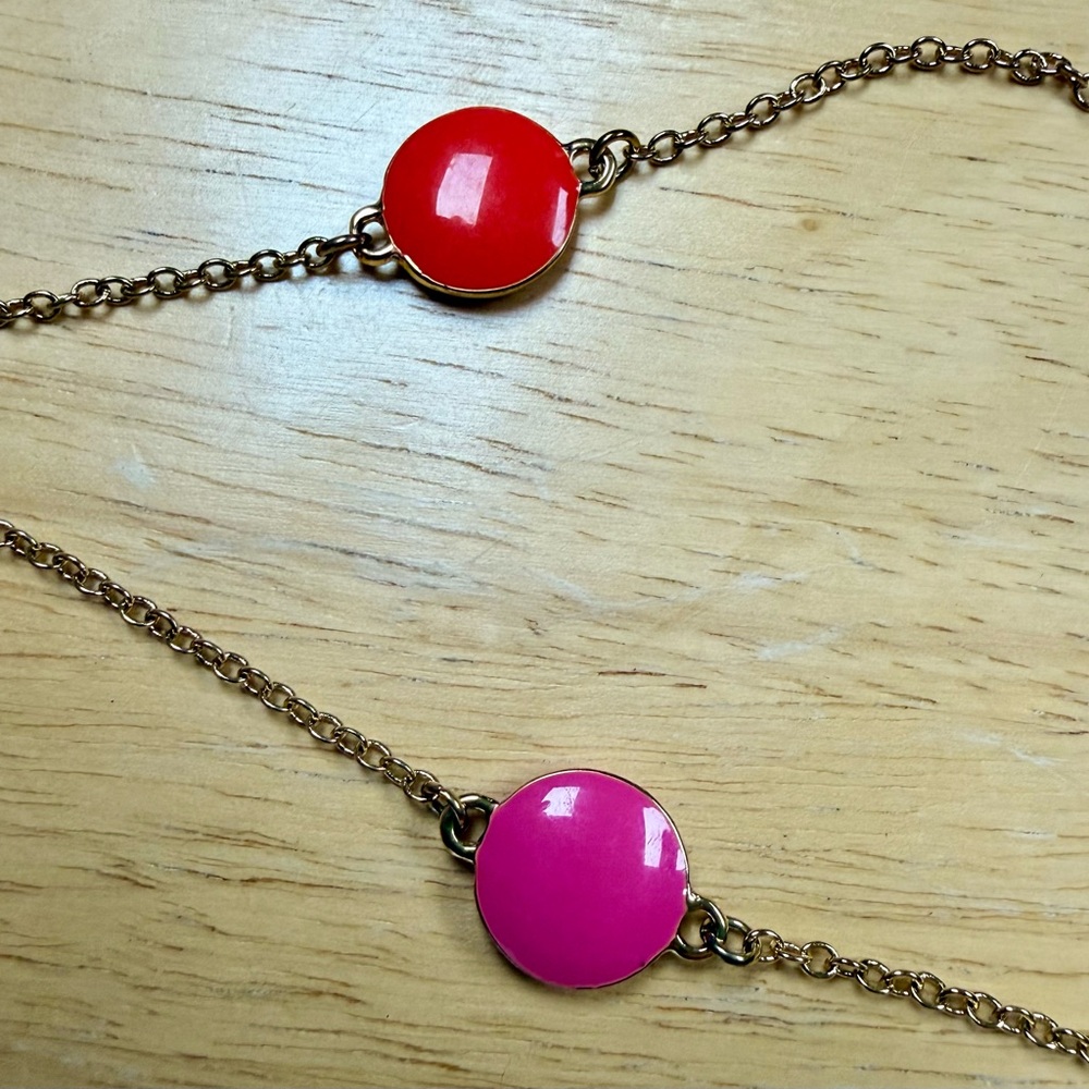 Kate Spade Pink & Orange Circle Reversible Gold Tone Necklace - Picture 9 of 9